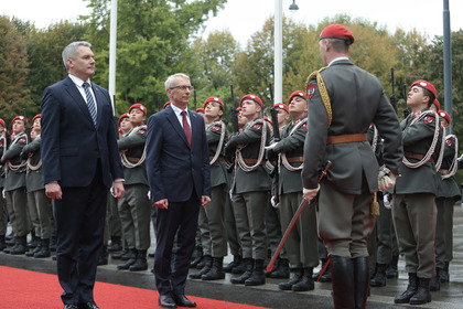Министър-председателят на Република България акад. Николай Денков бе на официално посещение в Австрия по покана на федералния канцлер Карл Нехамер